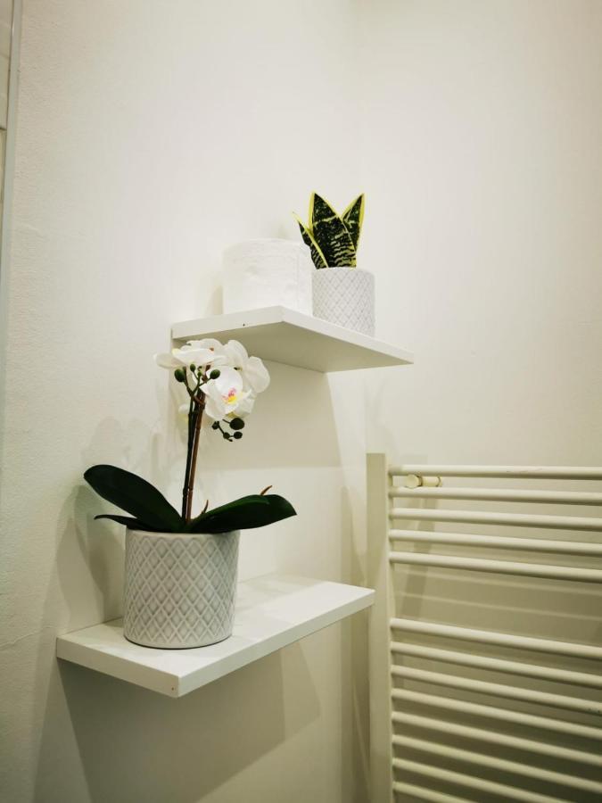 Amio Apartment - Next To M5 Ca Granda Milan Luaran gambar