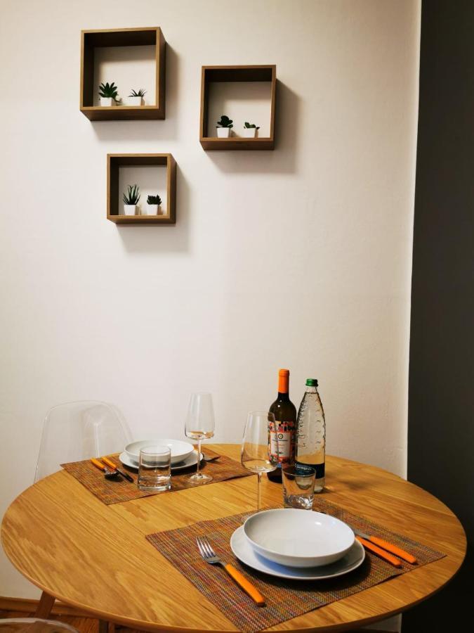 Amio Apartment - Next To M5 Ca Granda Milan Luaran gambar